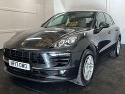 Grey Used 2017 Porsche Macan S SUV | £23,175 (Good price)