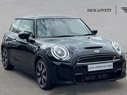 Black Used 2021 Mini Cooper S Exclusive Hatchback | £20,995 (Fair price)