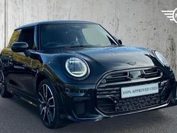 Used 2025 Mini Cooper Sport Hatchback | £27,450 (Expensive)