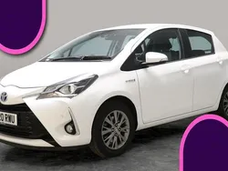 White Used 2020 Toyota Yaris Hybrid Hatchback | £13,142 (Good price)