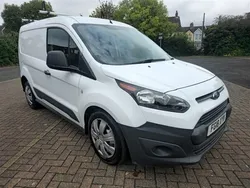 White Used 2018 Ford Fiesta Hatchback | £9,995 (Fair price)