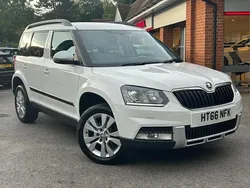 White Used 2017 Skoda Yeti Outdoor SE L SUV | £10,950 (Fair price)