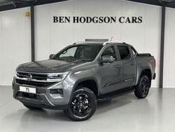 Grey New 2025 VW Amarok PanAmericana Pickup | £47,995