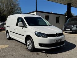White Used 2013 VW Caddy Maxi Highline MPV | £6,695 (Fair price)