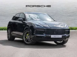 Black Used 2018 Porsche Cayenne SUV | £49,995 (Expensive)