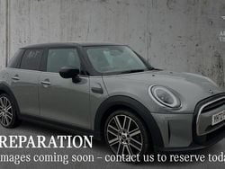 Grey Used 2022 Mini Cooper Exclusive Hatchback | £18,953 (Fair price)