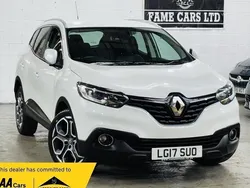 White Used 2017 Renault Kadjar Dynamique SUV | £6,500 (Fair price)