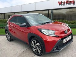 Chilli red Used 2022 Toyota Aygo X SUV | £14,995