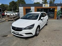 White Used 2017 Vauxhall Astra S Estate | £4,495 (Good price)