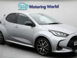 Silver Used 2021 Toyota Yaris Hybrid Hatchback | £15,400 (Fair price)