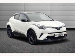 White Used 2019 Toyota C-HR SUV | £17,950 (Fair price)