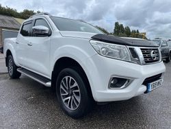 White Used 2019 Nissan Navara Tekna Pickup | £15,250 (A bit pricey)