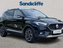 Metallic black pearl Used 2022 MG ZS Exclusive Sedan | £14,567 (Fair price)