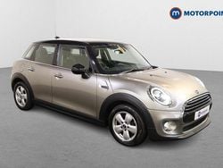 Silver Used 2019 Mini Cooper Classic Hatchback | £11,649 (Good price)