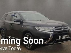 Black Used 2017 Mitsubishi Outlander SUV | £9,449 (Fair price)