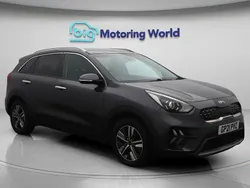 Grey Used 2021 Kia Niro 2 SUV | £14,400 (Fair price)