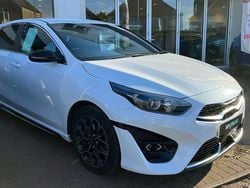 White Used 2022 Kia Ceed GT-Line Hatchback | £18,295 (Fair price)