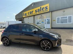 Black Used 2018 Toyota Yaris Design Hatchback | £10,995 (Fair price)