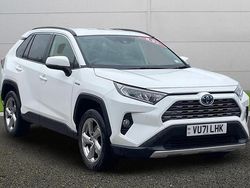 White Used 2021 Toyota RAV4 Hybrid Design SUV | £21,400 (Super price)