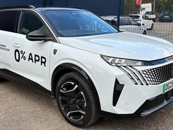 White New 2025 Peugeot e-5008 GT SUV | £43,995 (Fair price)