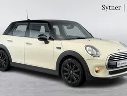 White Used 2015 Mini Cooper Hatch Hatchback | £9,750 (Fair price)