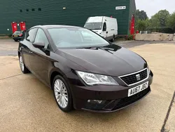 Mauve/purple Used 2017 Seat Leon SE Dynamic Hatchback | £11,000 (Fair price)