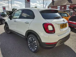 White Used 2019 Fiat 500X Cross SUV | £9,490 (Fair price)
