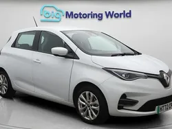 Used 2022 Renault Rapid SE Hatchback | £9,500 (Fair price)