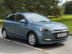 Blue Used 2016 Hyundai i20 Edition Hatchback | £6,995 (Fair price)