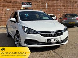White Used 2019 Vauxhall Astra SRi Hatchback | £7,995 (Fair price)