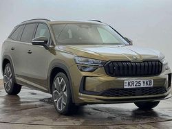 Bronx gold metallic Used 2025 Skoda Kodiaq SportLine SUV | £37,990 (Expensive)