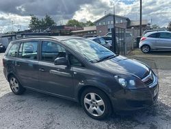 Grey Used 2013 Vauxhall Zafira MPV | £595 (Super price)