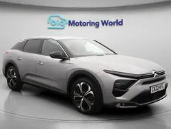 Grey Used 2023 Citroën C5 X PureTech Sedan | £16,400 (Fair price)