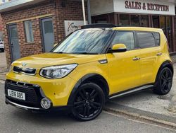 Yellow Used 2016 Kia Soul SUV | £8,995 (A bit pricey)