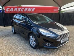 Black Used 2015 Ford S-MAX Titanium MPV | £9,399 (Fair price)
