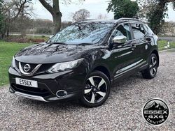 Black Used 2015 Nissan Qashqai N-TEC SUV | £6,799 (Good price)