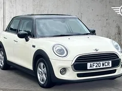 White Used 2020 Mini Cooper Classic Hatchback | £12,899 (Fair price)