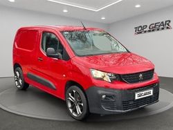 Red Used 2020 Peugeot Partner S MPV | £9,594 (A bit pricey)