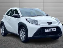 White Used 2024 Toyota Aygo PURE Hatchback | £12,500 (Fair price)