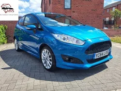 Blue Used 2014 Ford Fiesta Zetec Hatchback | £3,995 (Fair price)