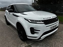 White Used 2019 Land Rover Range Rover evoque R-Dynamic SUV | £17,695 (Fair price)