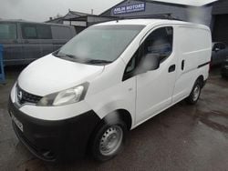 White Used 2013 Nissan NV200 SE Van | £2,499 (Fair price)