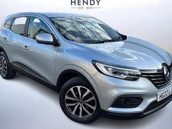 Grey Used 2022 Renault Kadjar Equilibre SUV | £14,899 (Fair price)