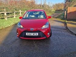 Red Used 2017 Toyota Yaris Hybrid Hatchback | £7,995 (Super price)
