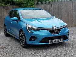 Blue Used 2021 Renault Clio V Version S Hatchback | £12,998 (Fair price)