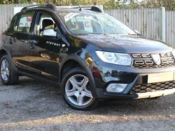 Black Used 2017 Dacia Sandero Lauréate Hatchback | £6,750 (Expensive)