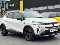 Metallic arctic white Used 2024 Renault Captur Esprit Alpine SUV | £21,837 (Expensive)