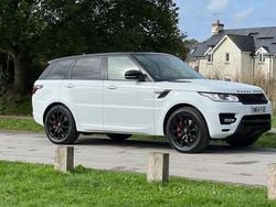 Used 2015 Land Rover Range Rover HSE SUV | £13,995 (Good price)