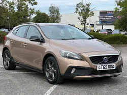 Bronze Used 2015 Volvo V40 CC Estate | £5,990 (Fair price)