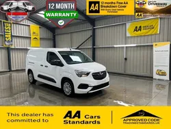 White Used 2020 Vauxhall Combo Sportive MPV | £6,495 (Super price)